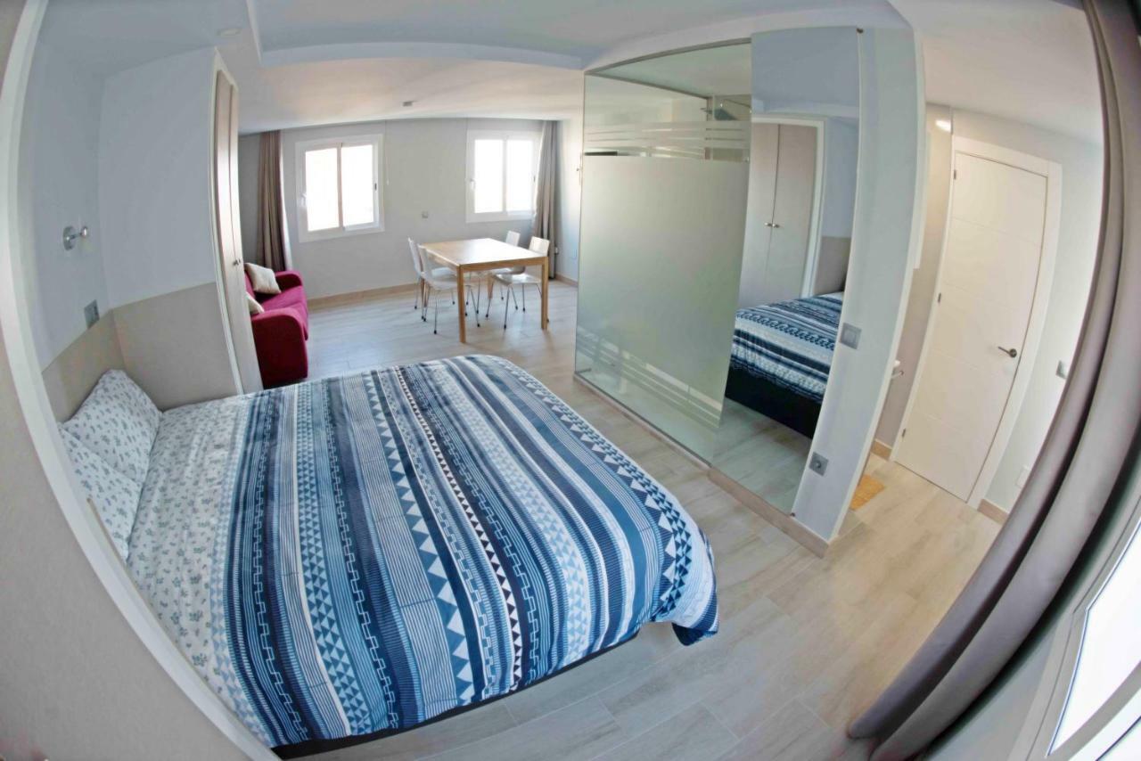 Luxury And Cozy Apartment Malaga Exterior photo